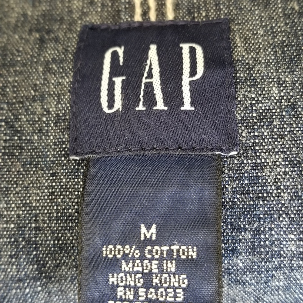 Gap denim jacket NWOT - Picture 2 of 4